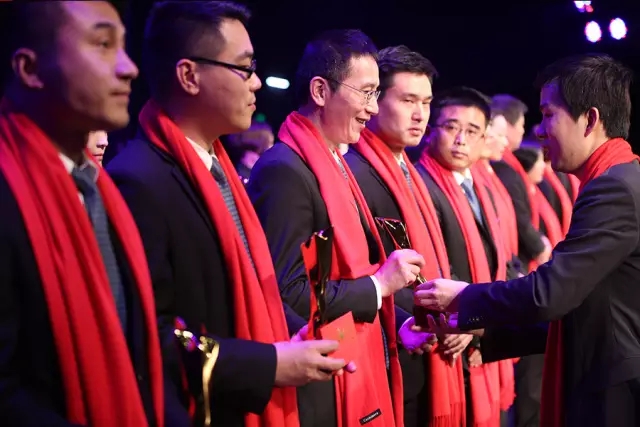 1486547363264172F344.jpg 640.webp (5).jpg