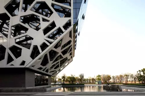 1487207238891618C7A3.jpg 640.webp (1).jpg