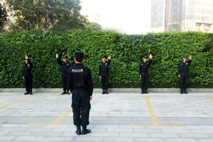 149204824311800671B0.jpg 5.jpg