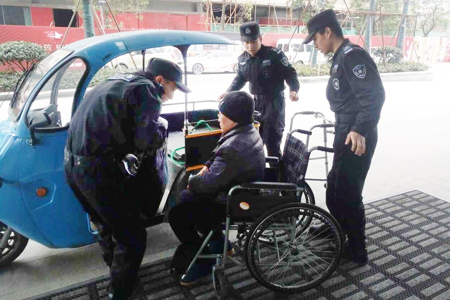 1492048281137262p17E.jpg 3.jpg