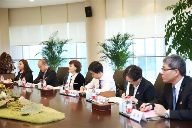 14957616294681858B5E.jpg 640.webp (2).jpg